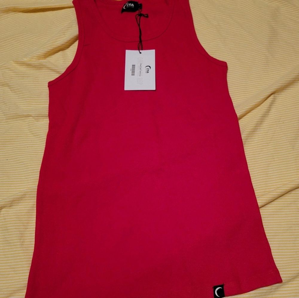 Zyia red Cali tank